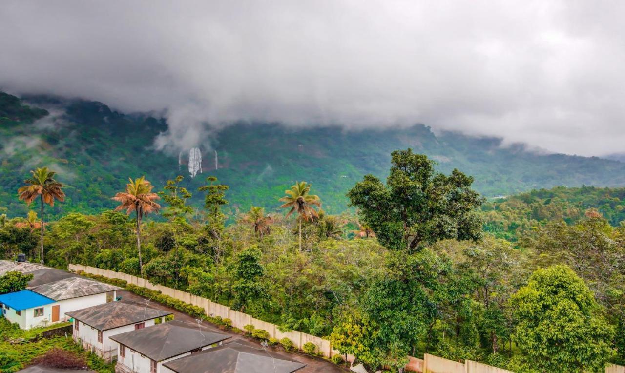 Treebo Trend Misty Garden Resorts With Mountain View Муннар Екстер'єр фото