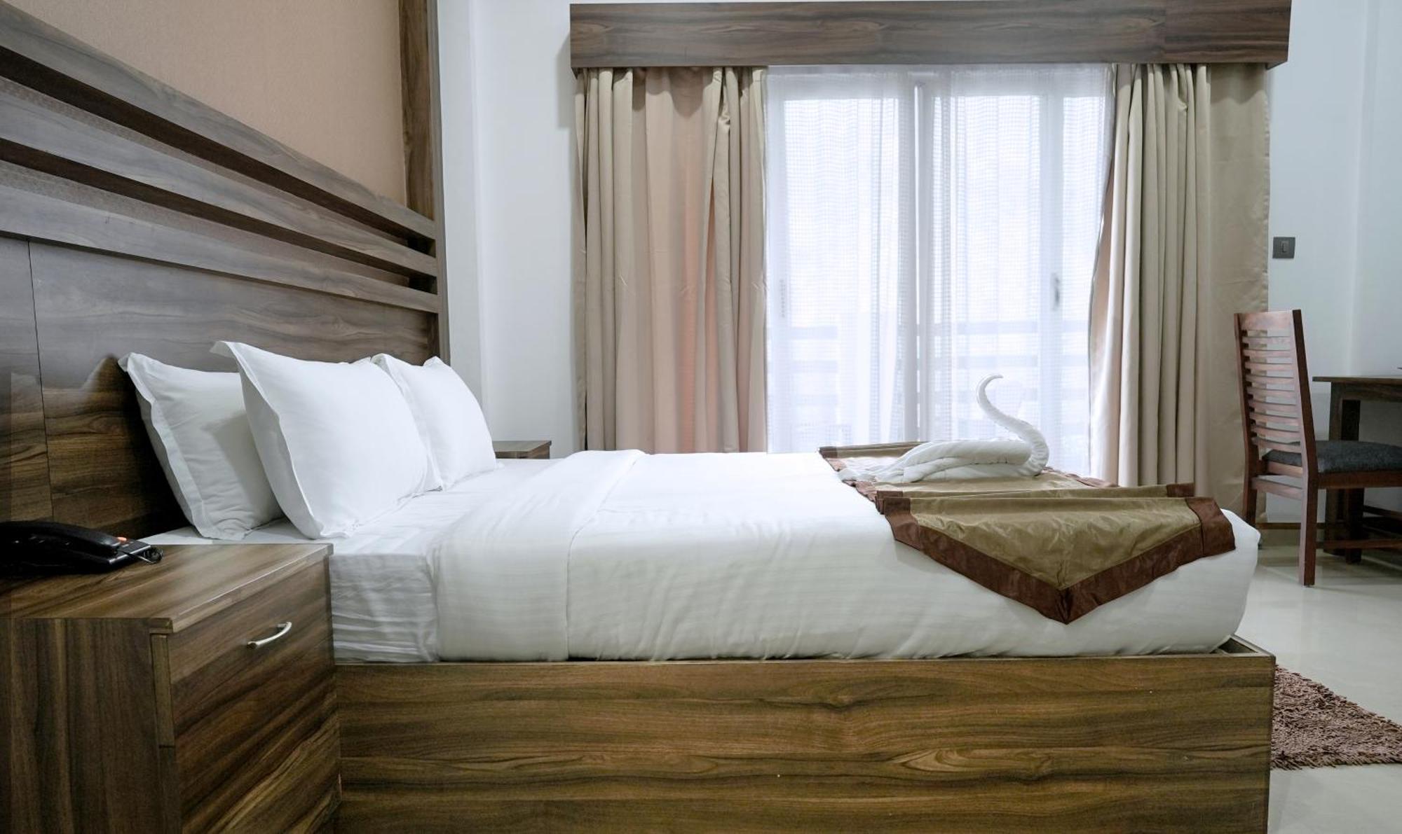 Misty Garden Resorts Муннар Екстер'єр фото